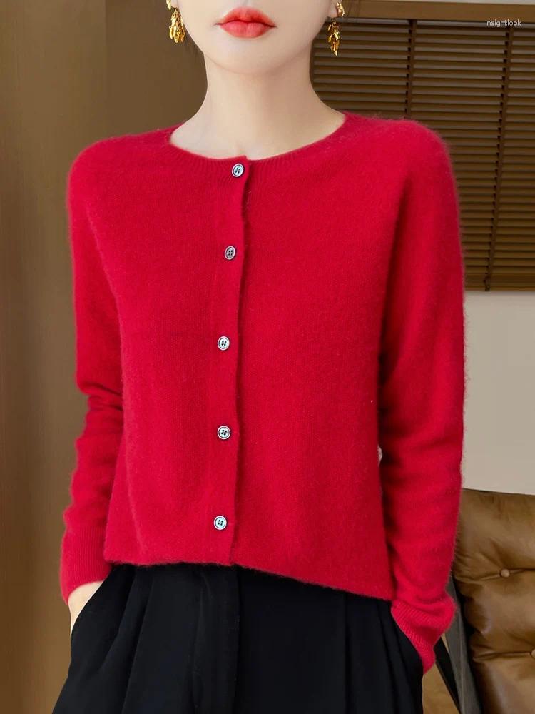 Womens Knits 2024 Cashmere Sweater Oneck Button Cardigan Merino Wool Knitwear Autumn Winter Long Sleeve Casual Comfortable Tops