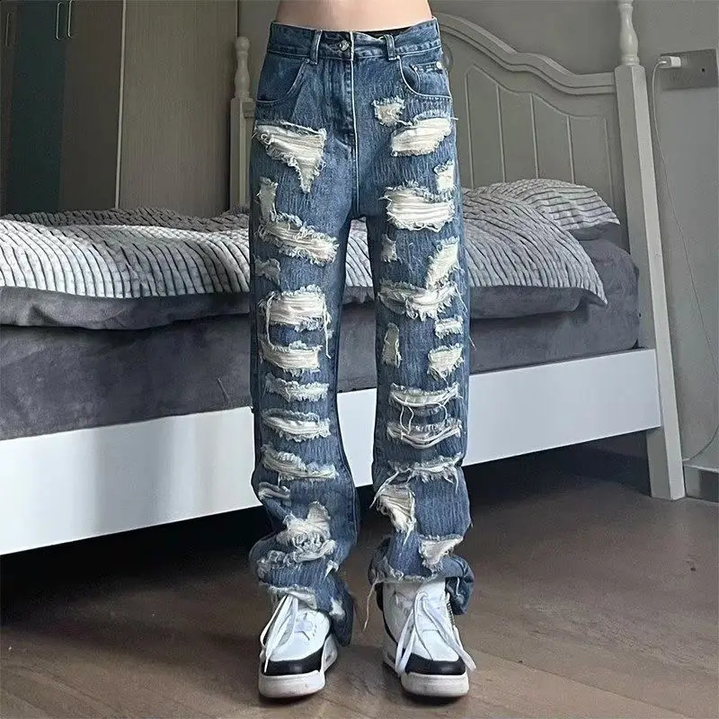 American style ripped old jeans loose 100 pants mens streetwear pocket Y2k torn 240827