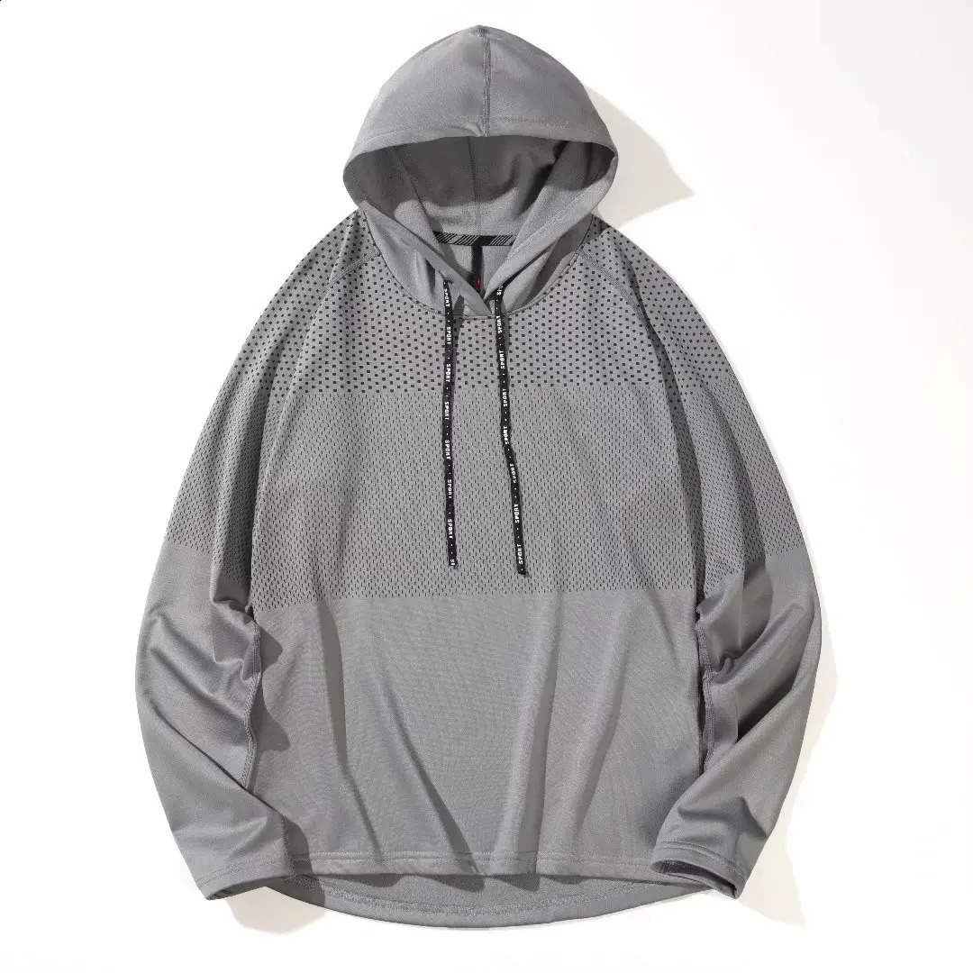 Winter thick velvet running shirt mens long sleeved hooded gym Tshirt fitness training quick drying breathable exercise 240827
