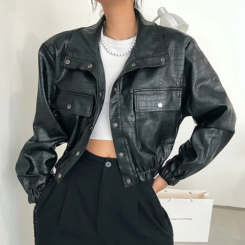 Autumn womens snake print synthetic leather jacket with elastic waist ultra-thin short jacket single-layer womens bicycle jacket 240827