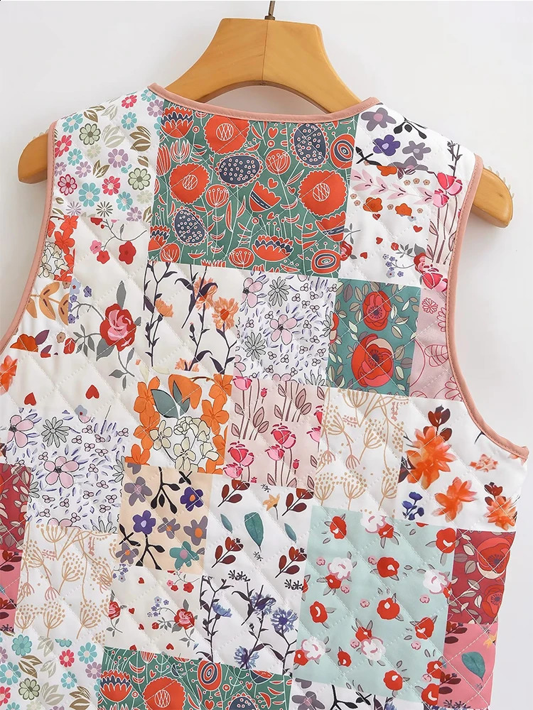 YENKYE Ethnic Womens Patch Work Flower Printed Quilted Tank Top Sleeveless Coat V-neck Pocket Womens Retro Waist Coat 240828