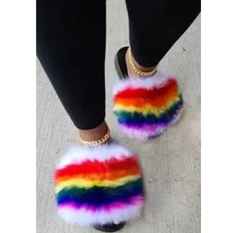 Dazhen fluffy fur ball Pom Fox sandals cartoon mom slider and childrens fur apartment fur womens fur slider 240827