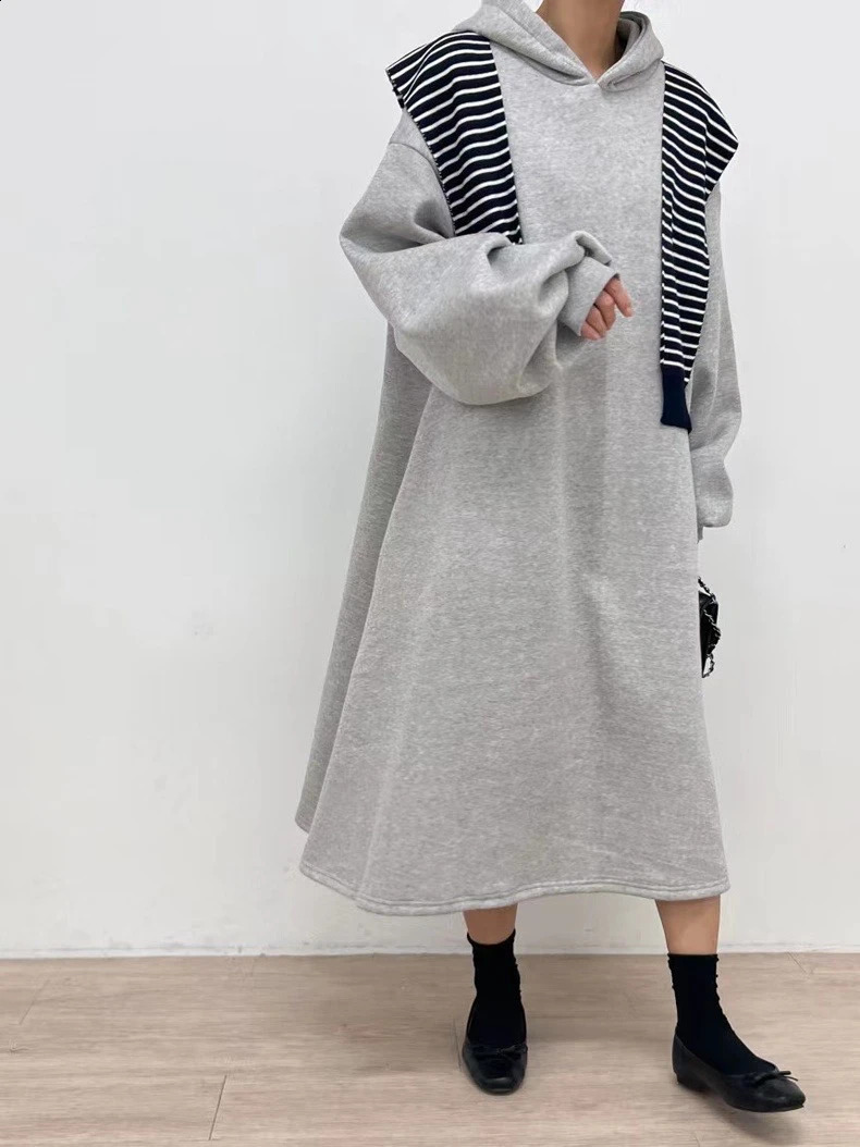 Womens split hoodie gray dress simple laser style brushed hood long arm length autumn and winter 240827