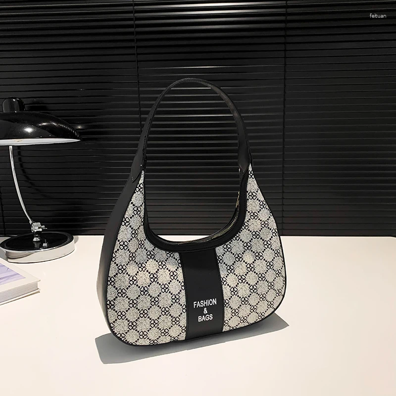 Totes Small Splicing PU Leather Vintage LettersWomen Sier Handbags And Purses 2024 Female Crossbody Bags Trend Shoulder
