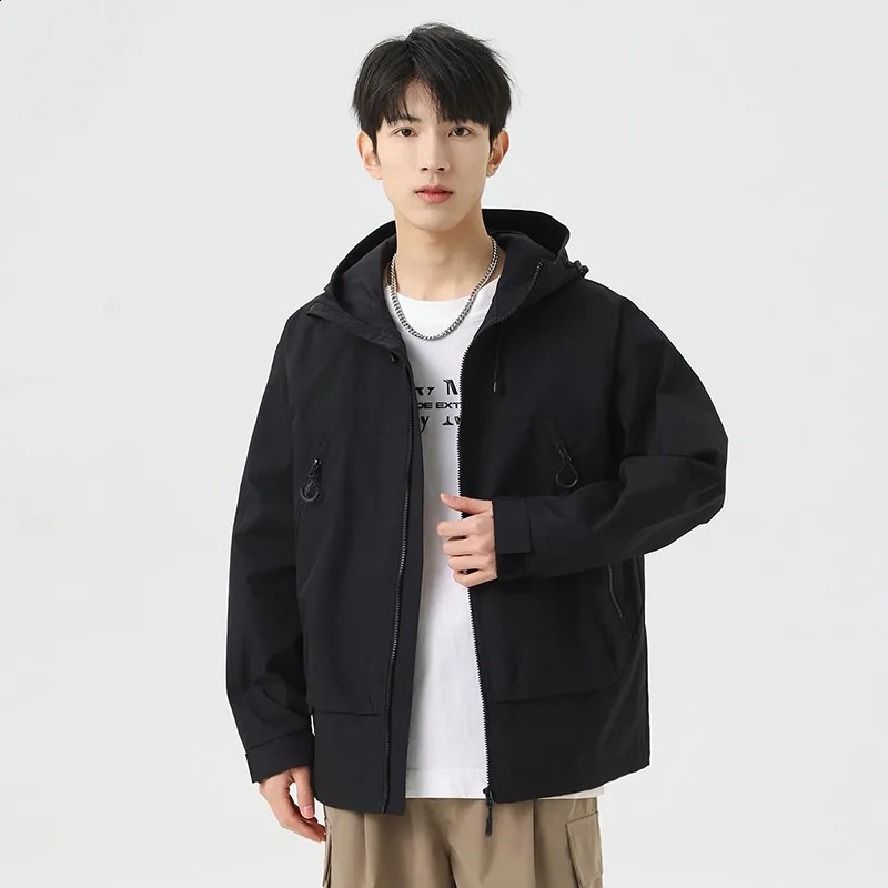 Spring and Autumn casual jacket mens outdoor camping waterproof windproof hooded 240827