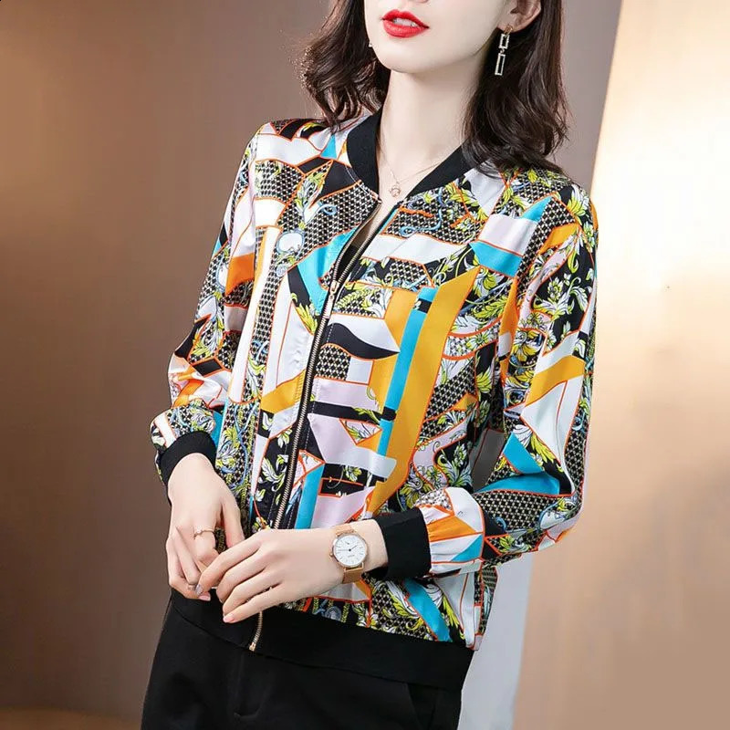 Spring/Summer Fashion Trend Silk Short Round Neck Printed Loose Edition Large Casual Jacket Long Sleeve Coat 240827