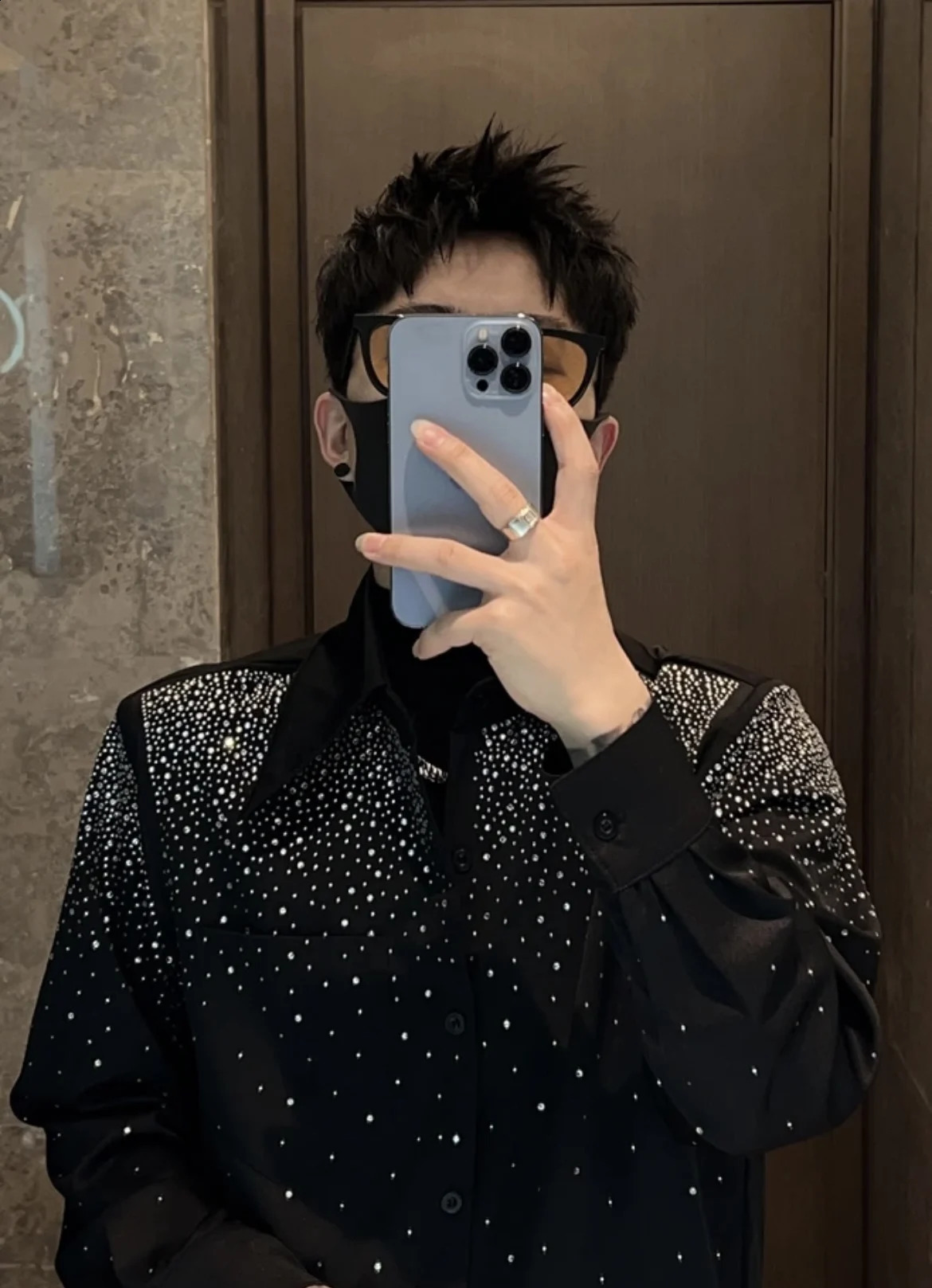 High-end Rhinestone Shirt Mens Long Sleeve Autumn Fashion Trendy Non-Ironing Casual Shirts Streetwear Mens Clothing