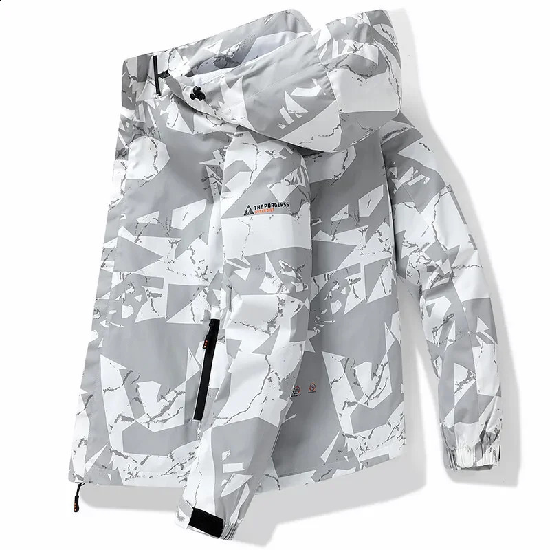 Hooded Hiking Cycling Jacket Men Autumn Outdoor Bomber Jackets Waterproof Windbreaker Sports Casual Cargo Jackets Men Coats 240815