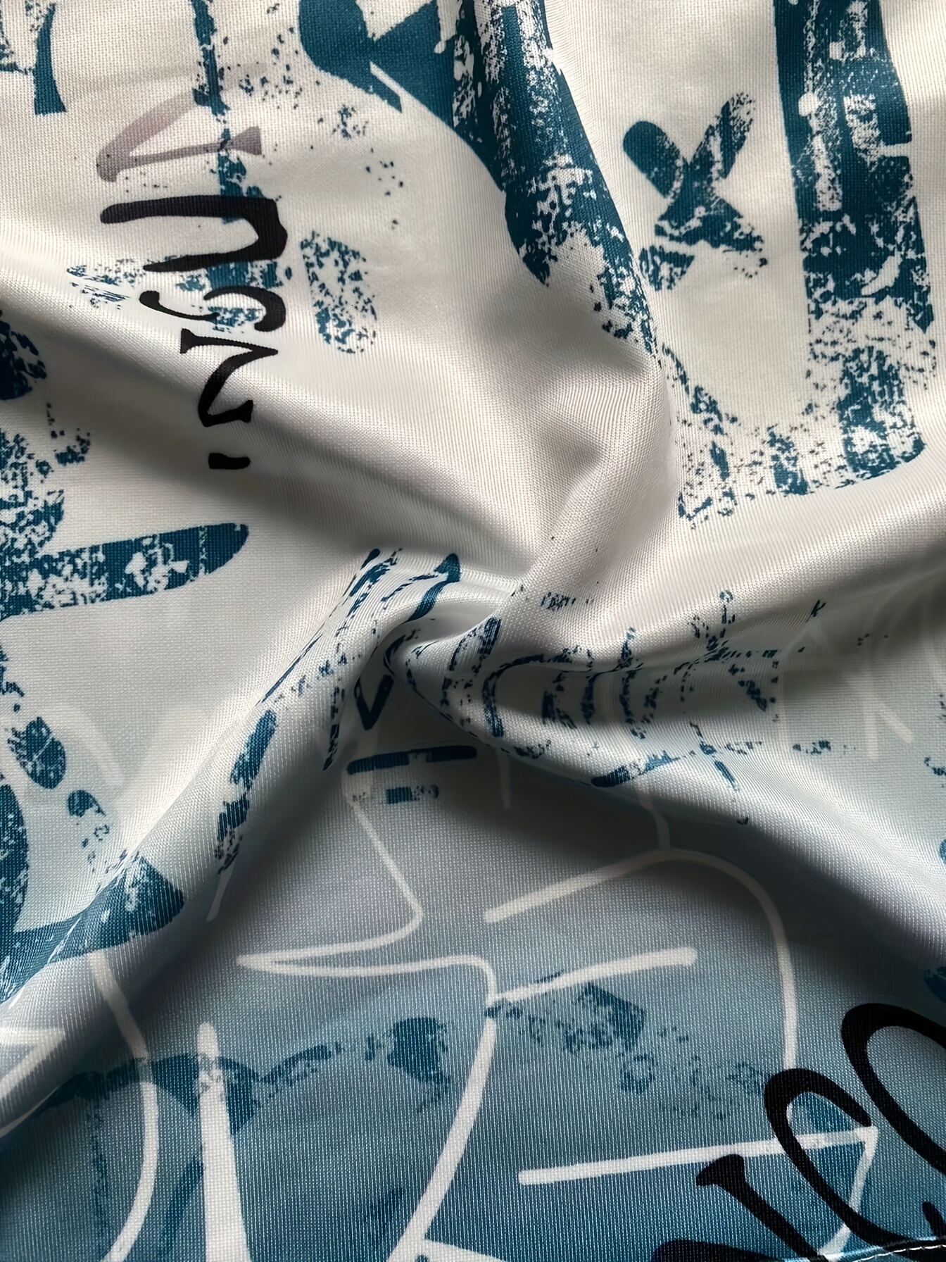 Plus Size Mens Bold Graffiti Hoodie - Stylish Hooded Sweatshirt for Big Tall - Comfortable All-Season Wear