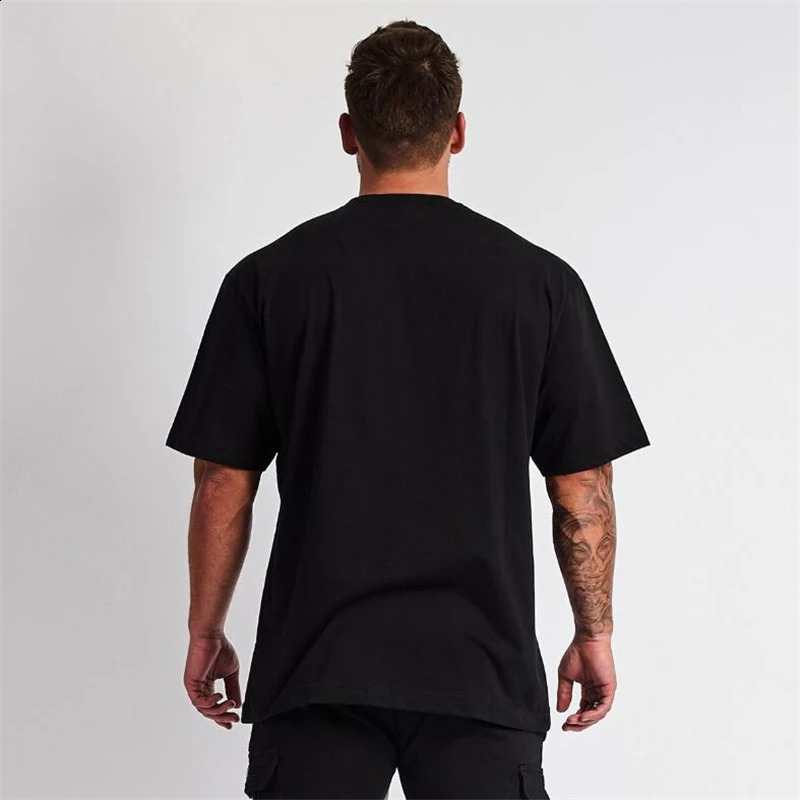 Plain Gym Clothing Fitness Wear Oversized T Shirt Men Hip Hop Sportswear Loose Short Sleeve Tshirt Muscle Bodybuilding 240823