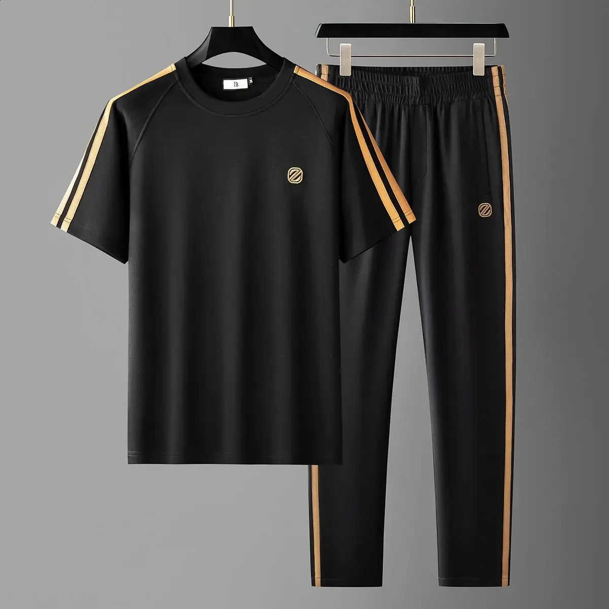 summer mens clothing silk short sleeved casual sportswear high-end embroidered ribbon mens clothing two-piece set 240827