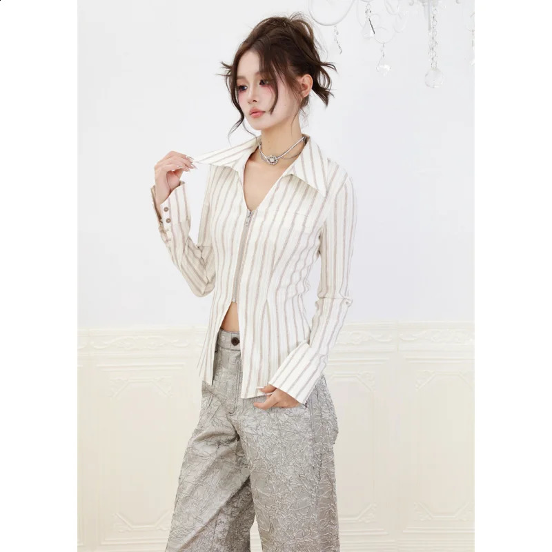 White womens long sleeved vertical striped polo neck summer fashion Y2K retro womens clothing top 240827