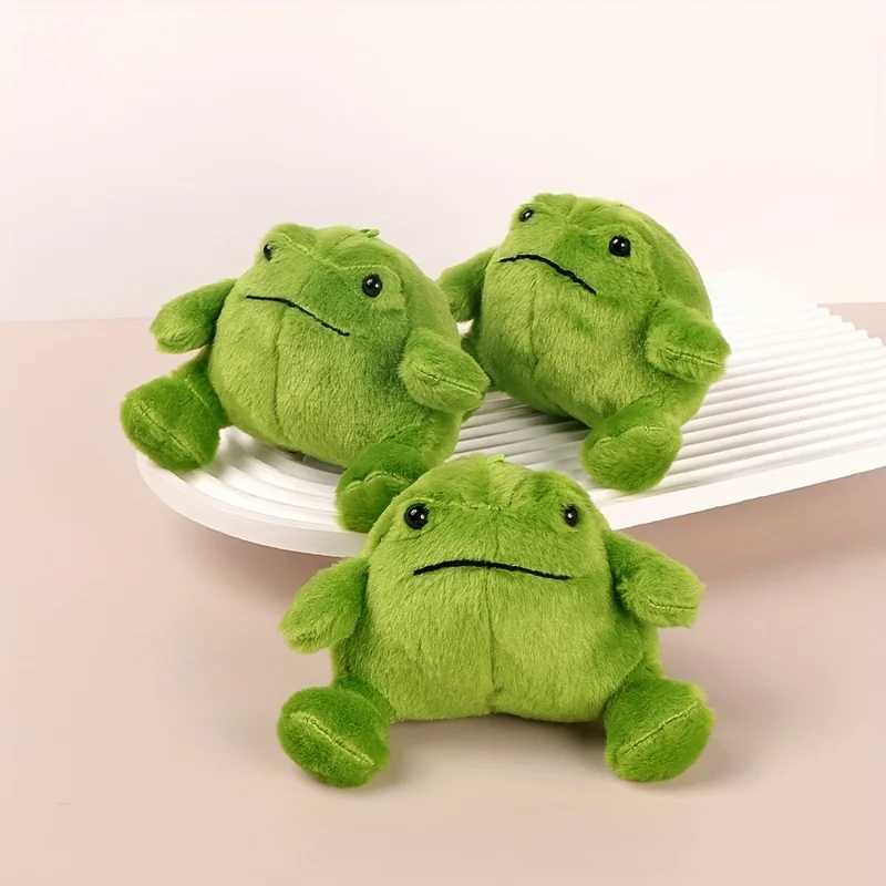 Green Frog Plush Toys Life-like Soft Cartoon Frog Plush Keychain Plushie Fat Frog Stuffed Toys Wallet Decoration Plush Key ChainXJ240828