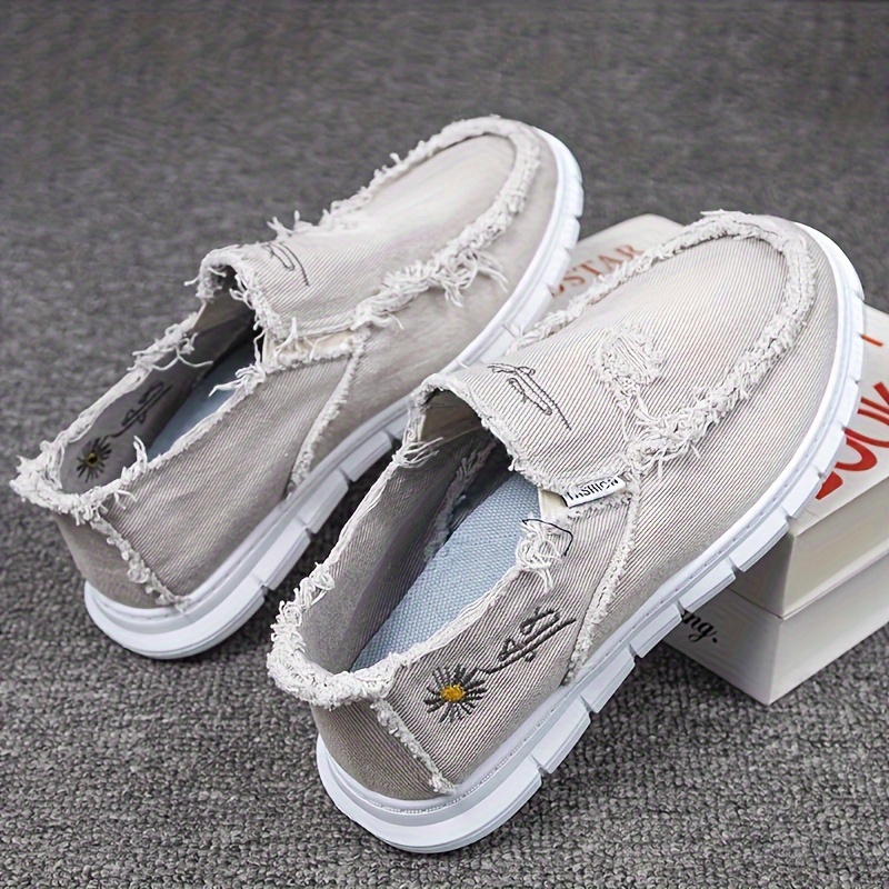 Men's Trendy Slip On Loafer Shoes Non Slip Canvas Low Top For Outdoor Walking Hiking Jogging All Seasons Vacation