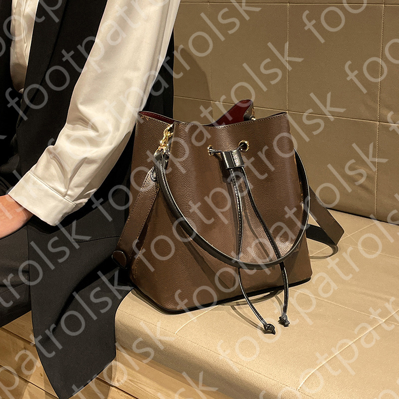 luxurys designer bag fashion Shoulder bags high Quality Bucket Handbags Ladies crossbody flower Purses Women Drawstring bag Letter Leather Clutch Handbag purse