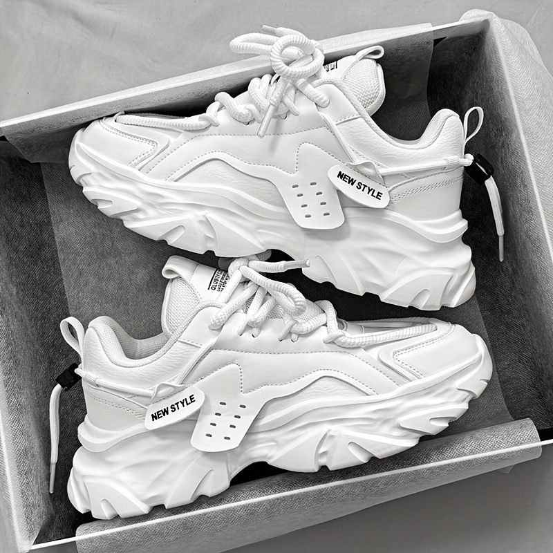 Vintage Lace Up Chunky Sneakers for Men - Comfy and Non-Slip for Outdoor Activities
