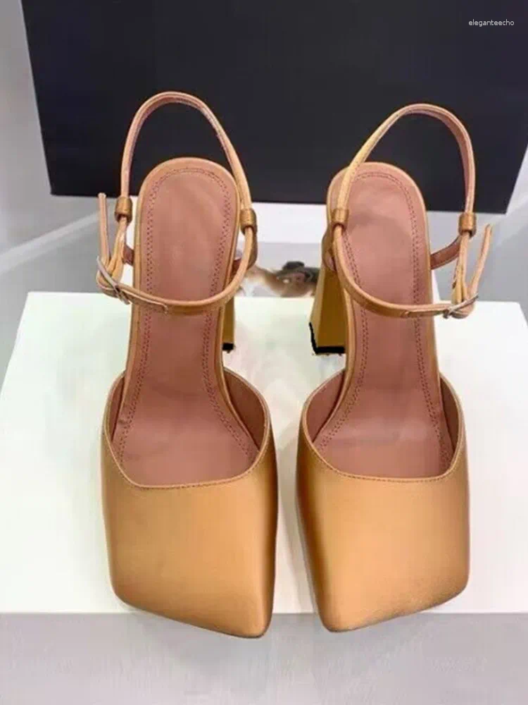 Dress Shoes 2024 Summer Mary Jane Women's Water Dia Sandals Square Head Thick High Heels Banquet Party Fashion Sexy 01f