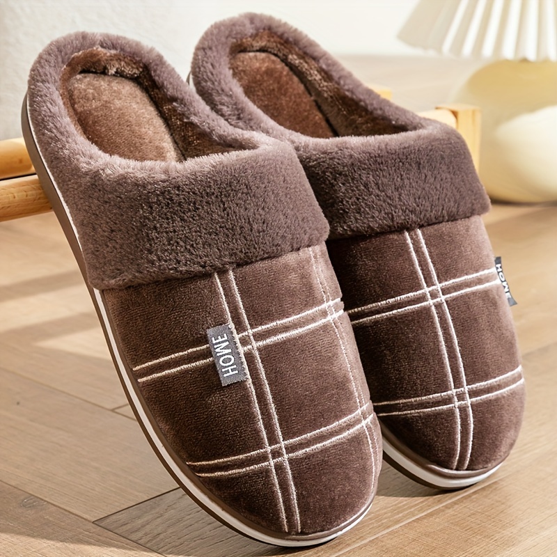 Cozy Plaid Slippers Men - Soft Fuzzy Fabric, Non-Slip TPR Sole, Round Toe, Slip-On Design, Comfortable for Indoor Winter Wear, Bedroom, England-Inspir