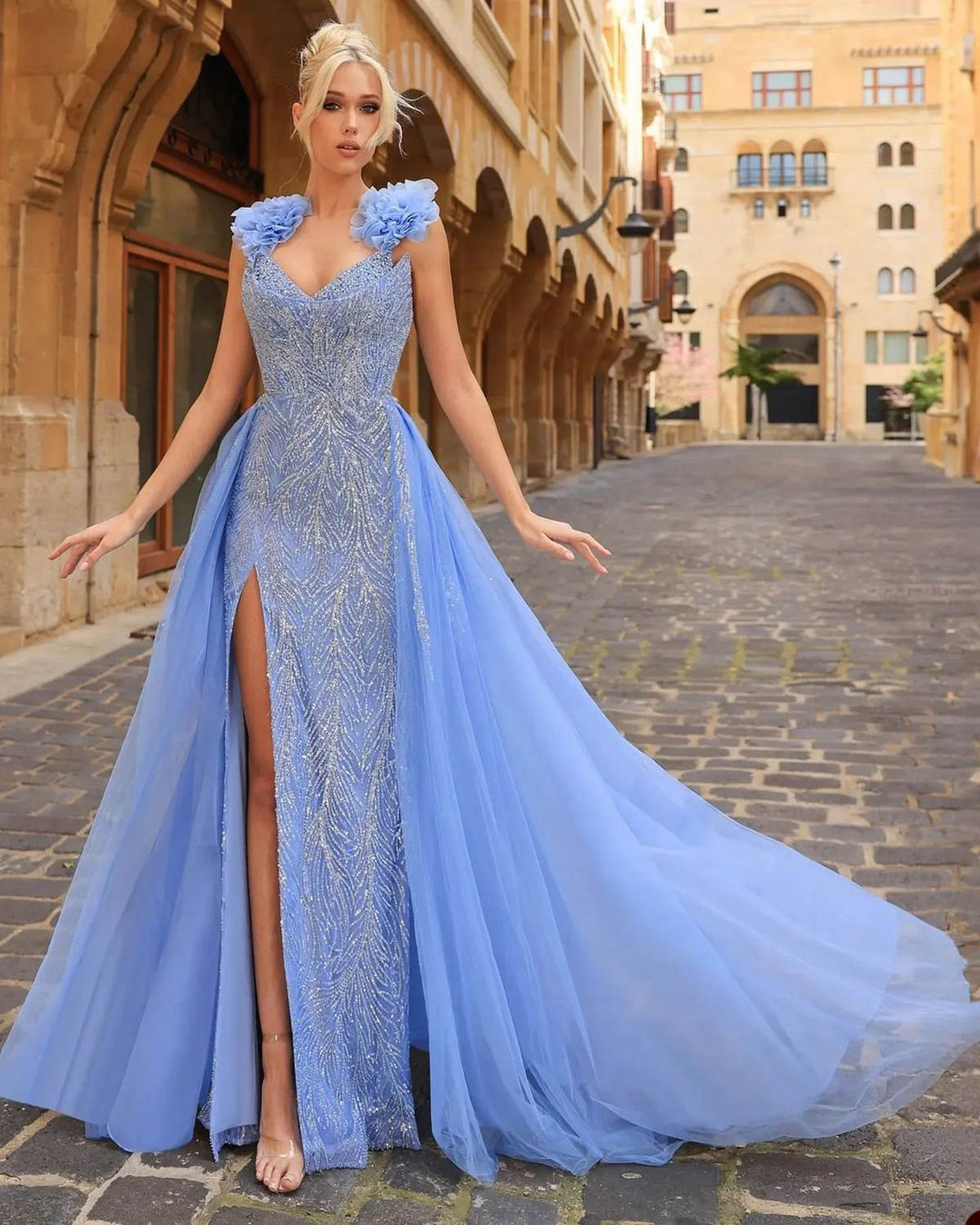 Sky Blue Evening Dress V Neck Ruffles Sequined 3D Flowers Evening Dresses Illusion Engagement Party Gowns