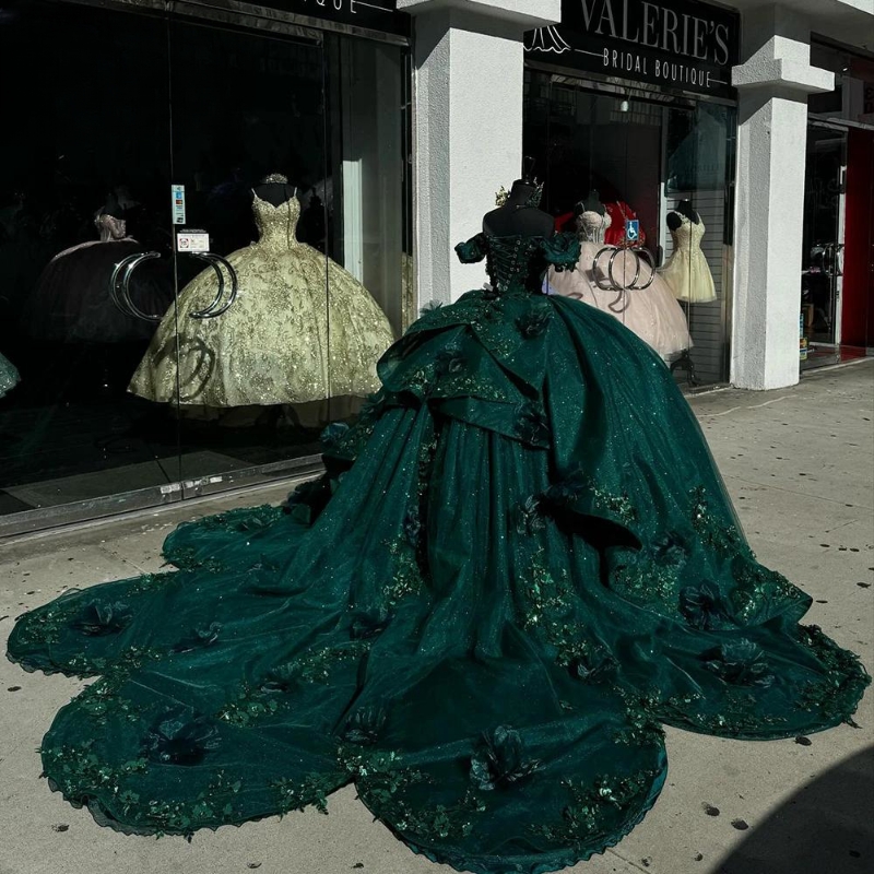Emerald Green 3D wers Beading Ball Gown Quinceanera Dresses Off The Shoulder Appliques Ruffles Corset Vestidos De 15 Anos