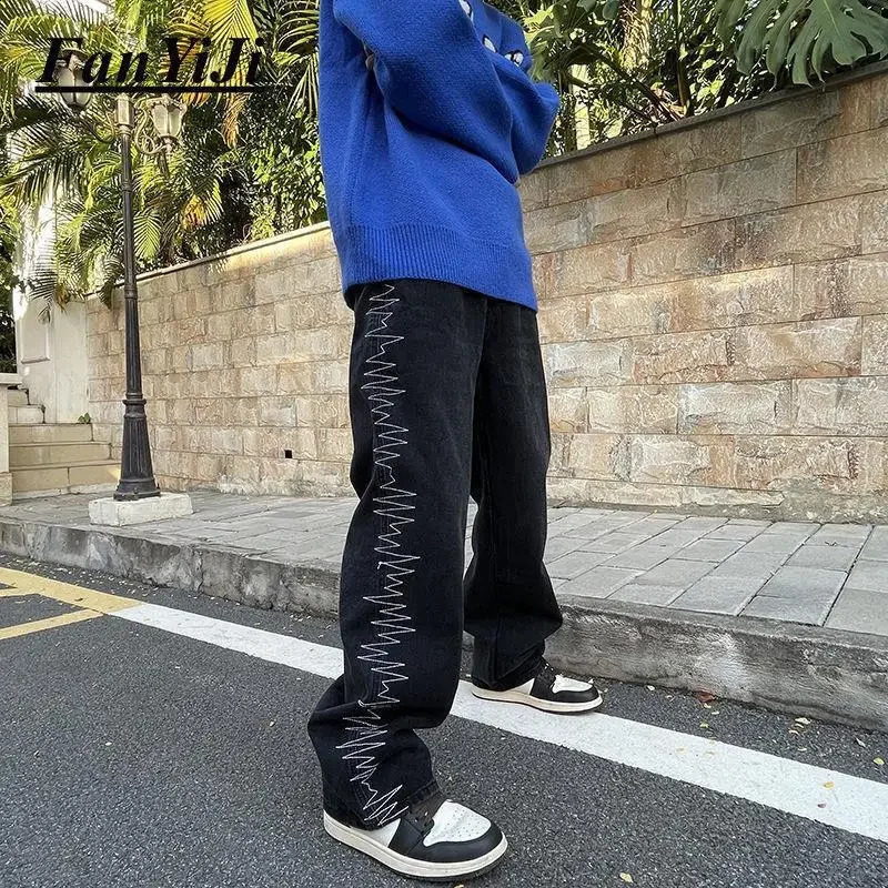 Trendy Hong Kong Style Mens Summer Jeans Unique Alphabet Hip Hop Fashion High Street Trouers Sleek Suitable for Men 240829