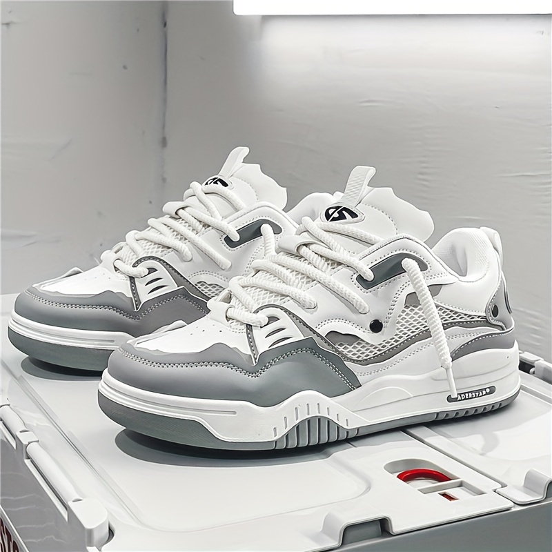 Trendy Women's Color Block Skate Shoes with Thick Sole and Lace Up Design - Lightweight, Versatile, and Perfect for Running and Walking
