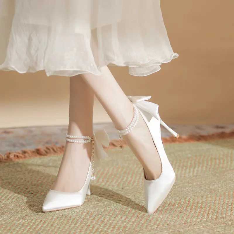 High Quality Size 35-40 fine high heels with pearl buckle strap 9cm high heels womens bow satin fabric white wedding shoes womens pump T241024