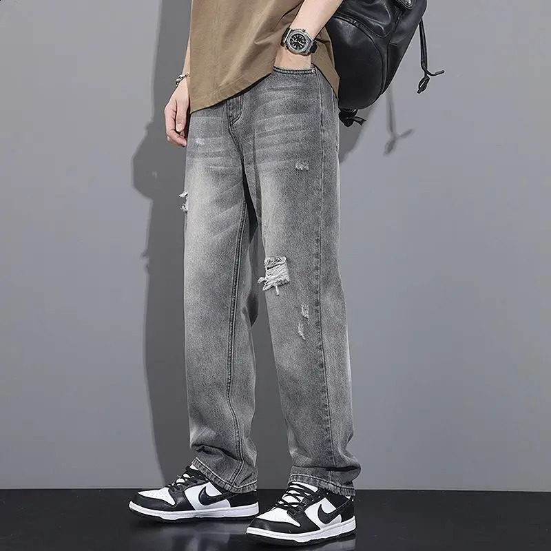 Summer High Street American Vintage Distressed Jeans Mens Button Zipper Pocket Fashionable Loose Casual Wide Leg Straight Pants 240829