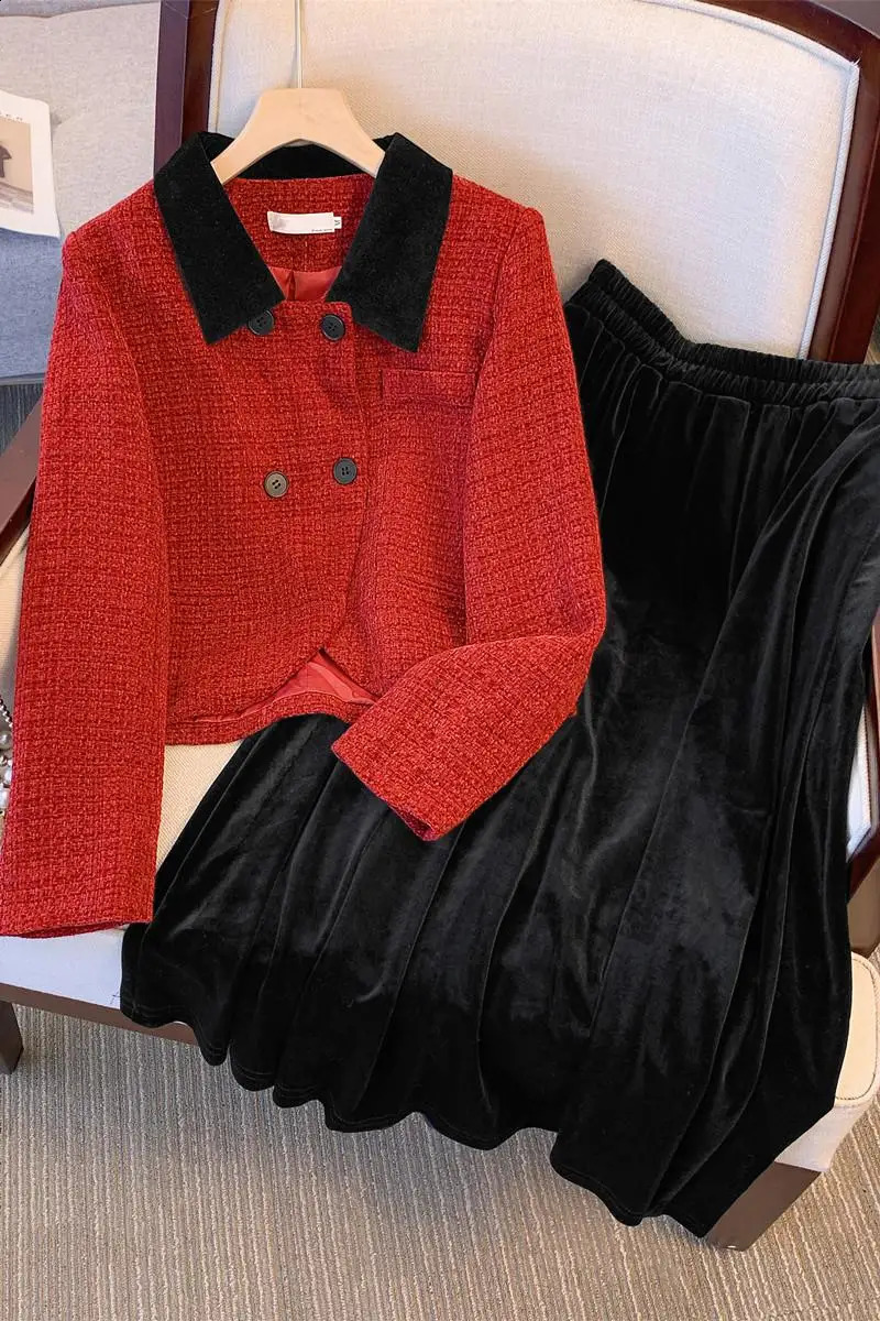 Large womens autumnwinter French collar elegant coarse woolen coat and velvet skirt fashionable twopiece set selling 240828