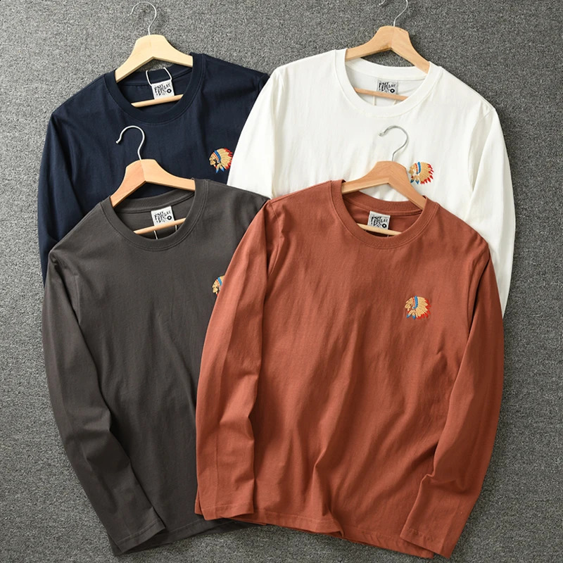 Autumn American Retro Long sleeved Oneck Embroidered Tshirt for Mens Fashion Simple 100% Cotton Laundry Casual Sports Top 240828