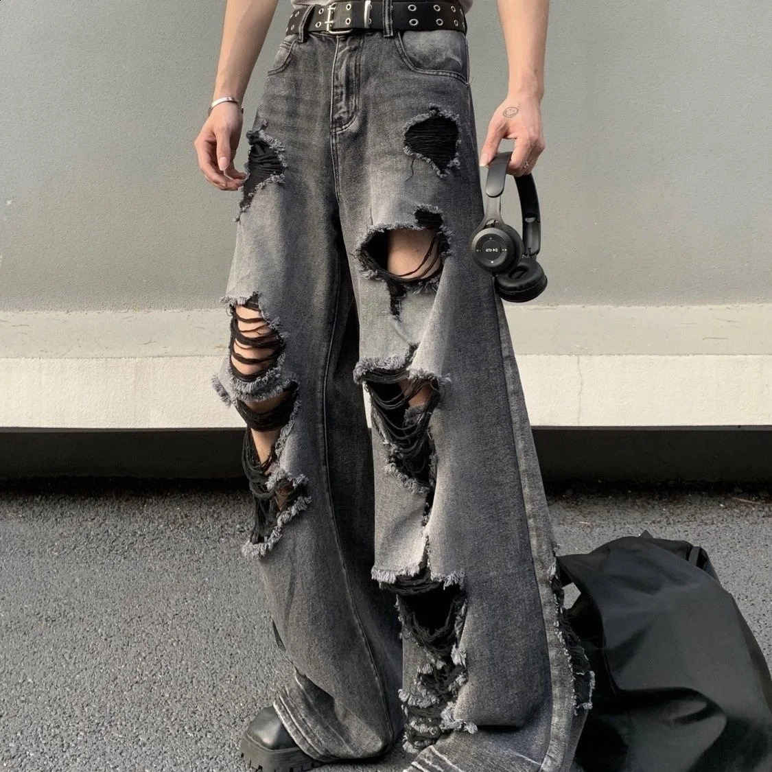 Y2K Retro Jeans Harajuku Hip Hop Ripped High Street Loose Jeans for Mens and Womens Street Wear High Waist Wide Leg Trousers 240828