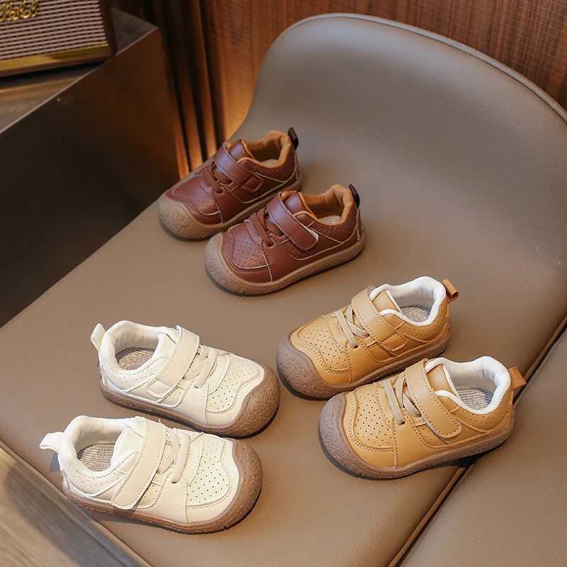 Childrens walking shoes in spring and autumn yellow leather for boys and girls casual shoes for 0-6 years old brown soft and non slip childrens baby s