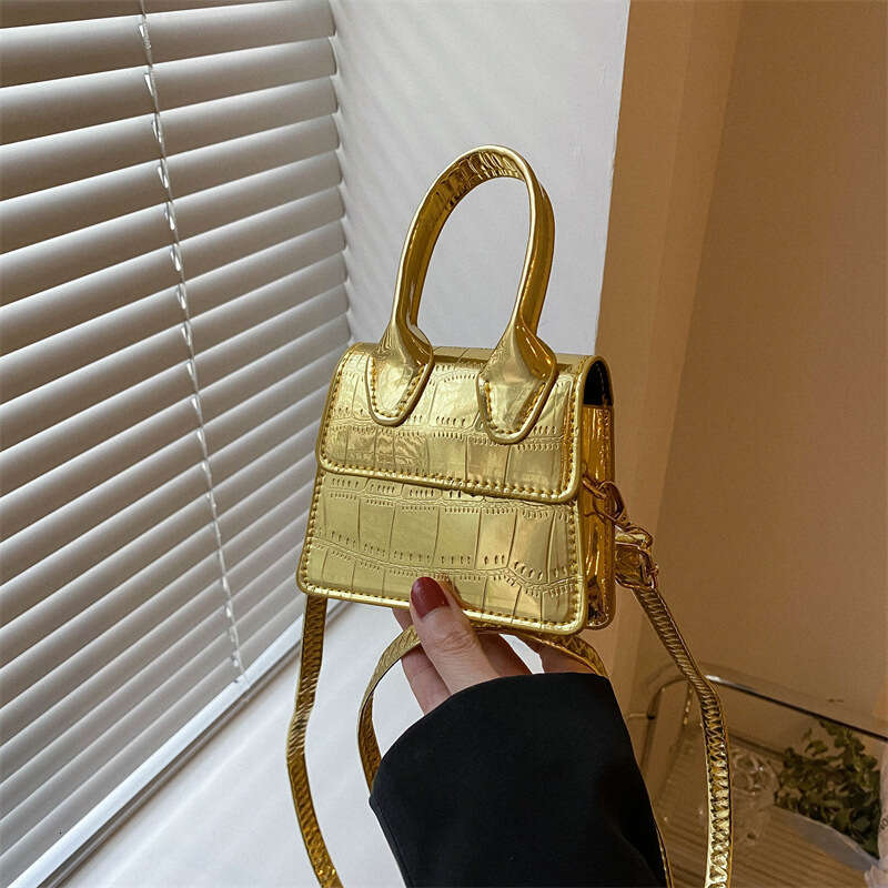 Designer Shoulder Bag Bag Luxury Bag High-Quality News Retro Crossbody Trend 2025 Fashion New Crack Women's Handbag Casual Western Style Shoulder