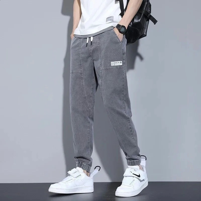 Mens loose long leg label fashionable cut jeans letter printing drawstring denim cargo pants 240829
