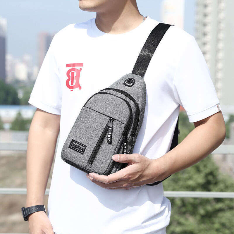 News Men's backpack 2024 new nylon canvas chest bag, casual sports travel chest bag, single shoulder crossbody bag