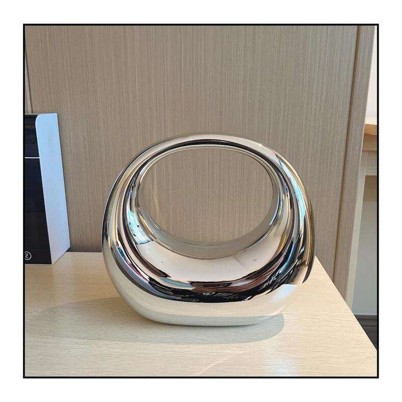 News Luxury 2023 Women's Party Prom Crescent Clip Box Evening Clutch Acrylic Transparent Clutch Waterproof Crossbody Bag free shipping