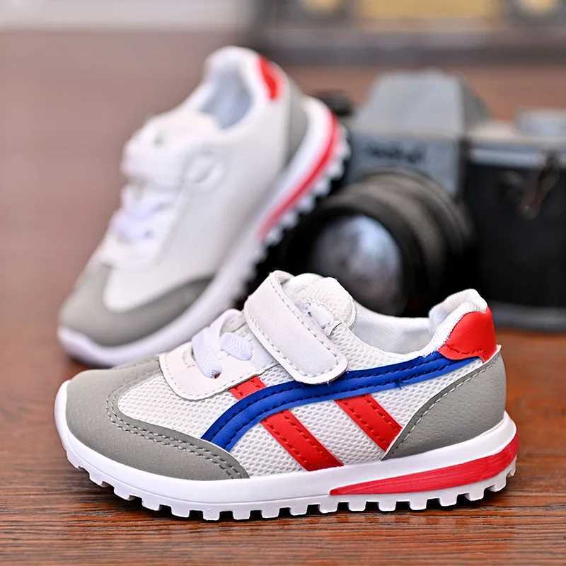Childrens sports shoes with soft mesh sole anti slip casual fashionable breathable childrens school shoes all season sports shoes W250318