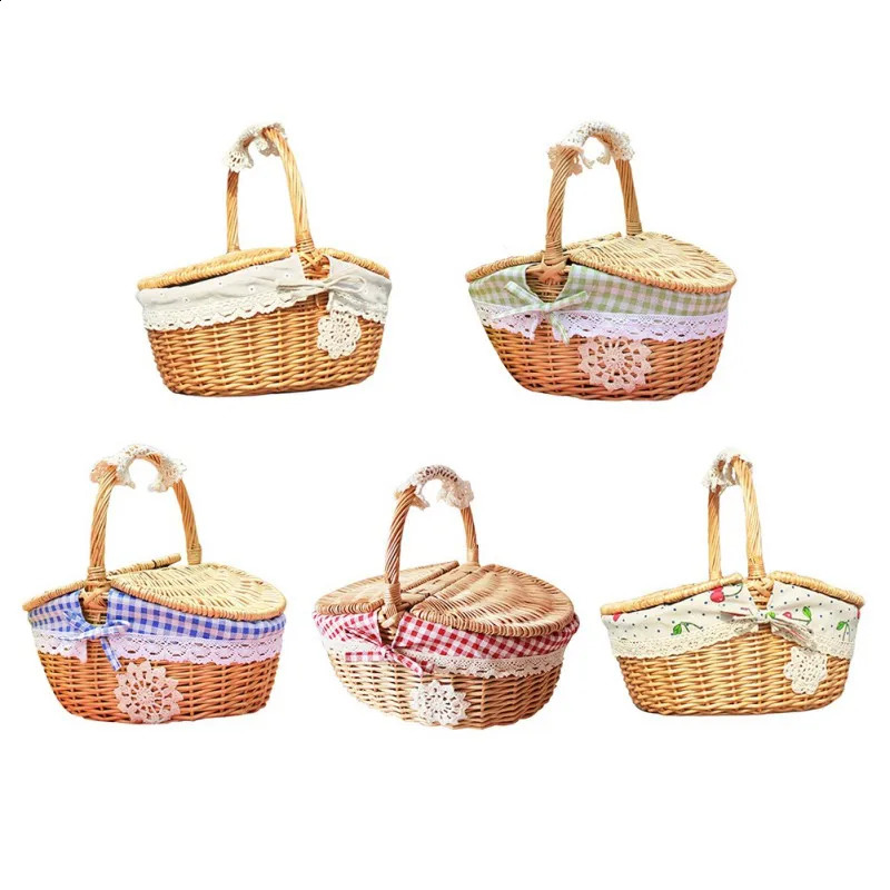 Weaving wicker baskets picnics picnic storage breadcrumbs food breakfast flower display boxes kitchen organizers home decor 240828