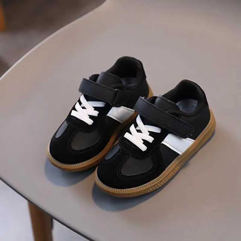 Childrens sports shoes smooth boys running shoes breathable and comfortable casual shoes autumn new girls sports shoes W250407