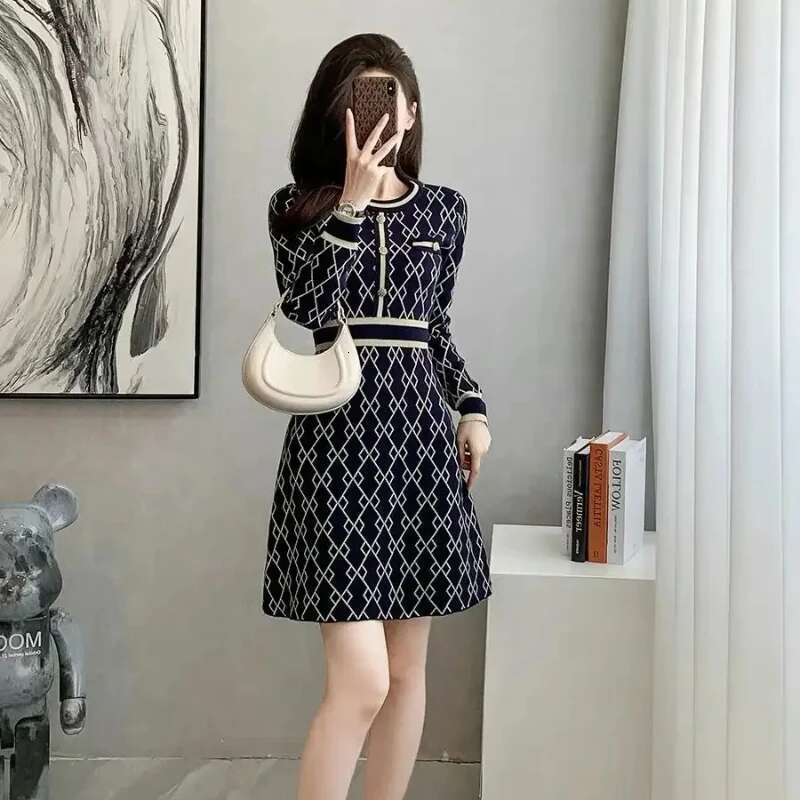 A e Female Knit Dress Chic and Elegant Pretty Cover Up Women's Crochet Dresses Knee Length Midi Trendy X Hot Casual Youth G