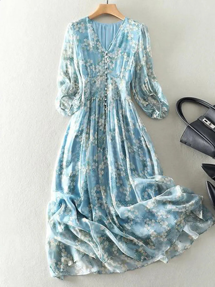 Bohemian womens summer long sleeved Vneck elegant blue chiffon dress with high waist printed beach skirt 240828