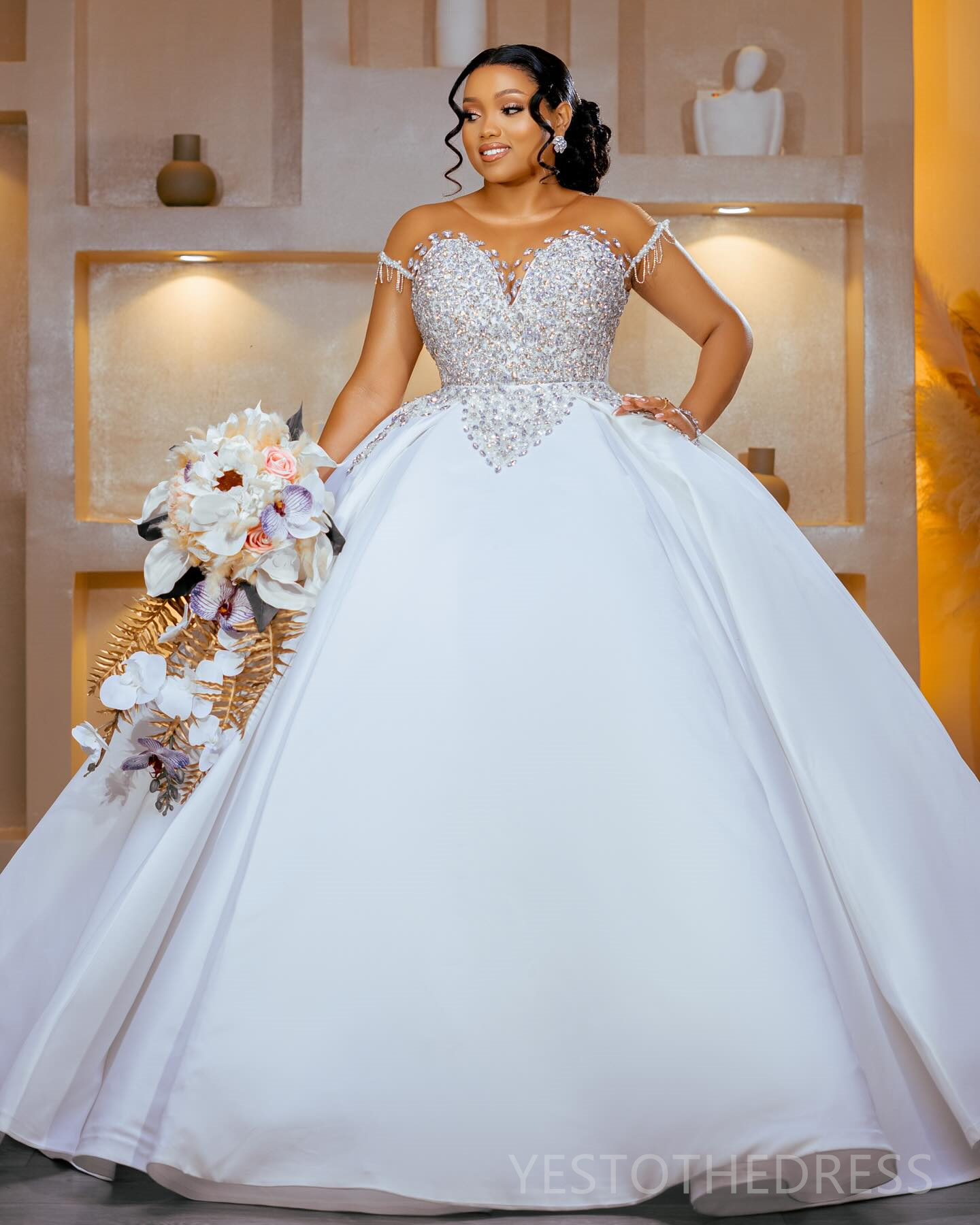 R&W 2024 Plus Size Dress Bride With Detachable Train Mermaid Ball Gown Wedding Dresse Bridal Gowns Sheer Neck Short Sleeves Beaded Marriage For Women 
