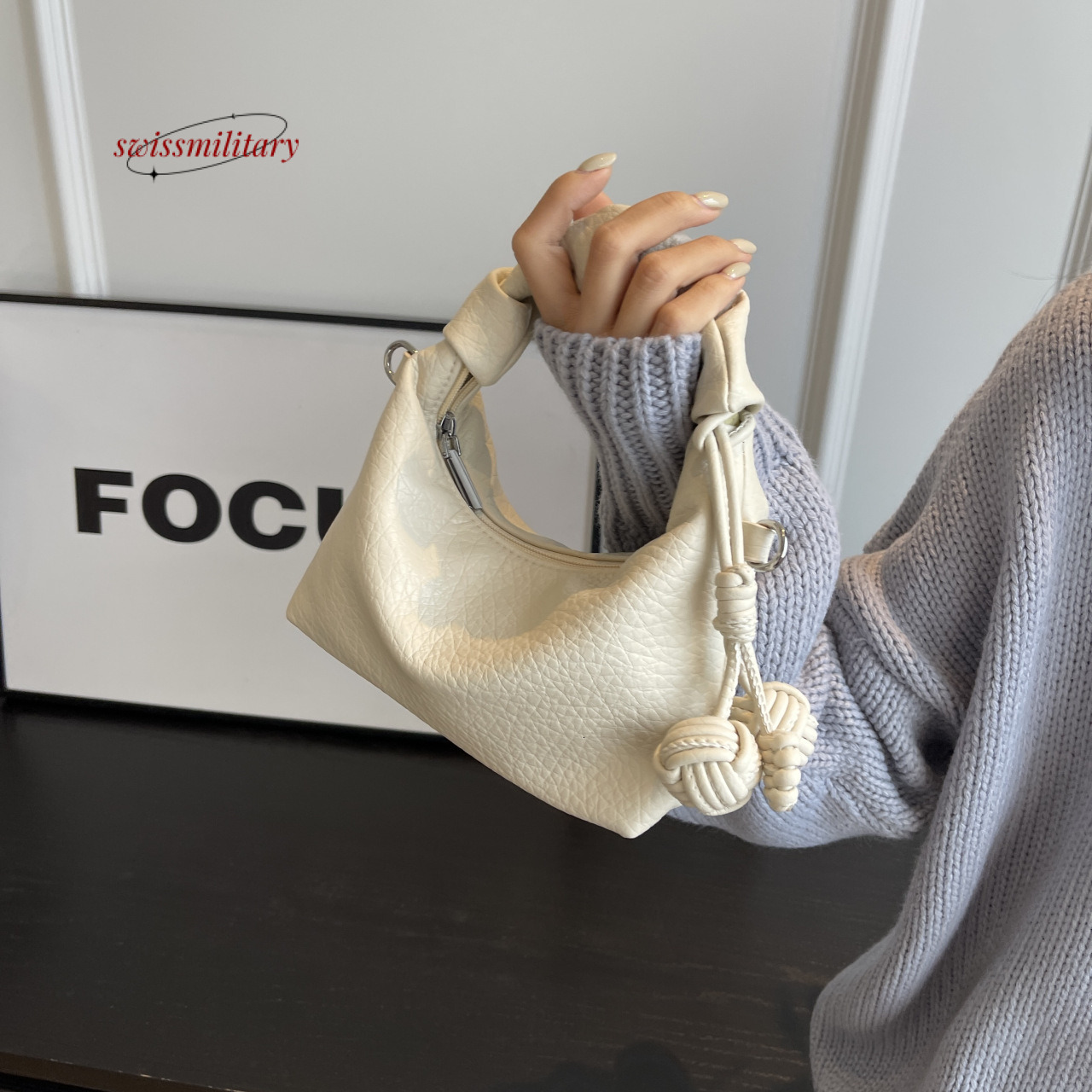 Swissmilitary This year's popular underarm for women in 2024, new niche fashion handbags, versatile single shoulder dumpling bags, crossbody bags