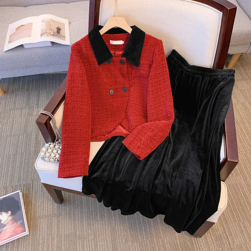 Large womens autumnwinter French collar elegant coarse woolen coat and velvet skirt fashionable twopiece set selling 240828