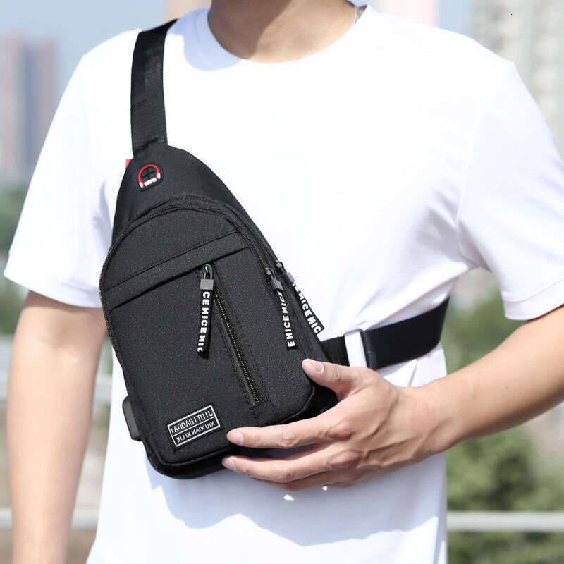 News Men's backpack 2024 new nylon canvas chest bag, casual sports travel chest bag, single shoulder crossbody bag
