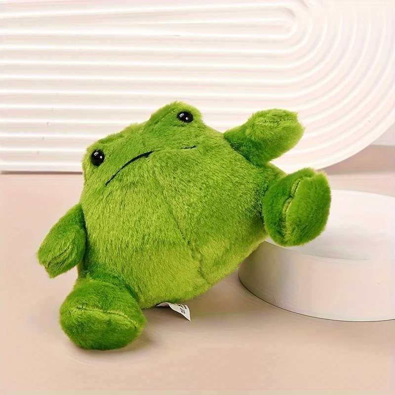Green Frog Plush Toys Life-like Soft Cartoon Frog Plush Keychain Plushie Fat Frog Stuffed Toys Wallet Decoration Plush Key ChainXJ240828