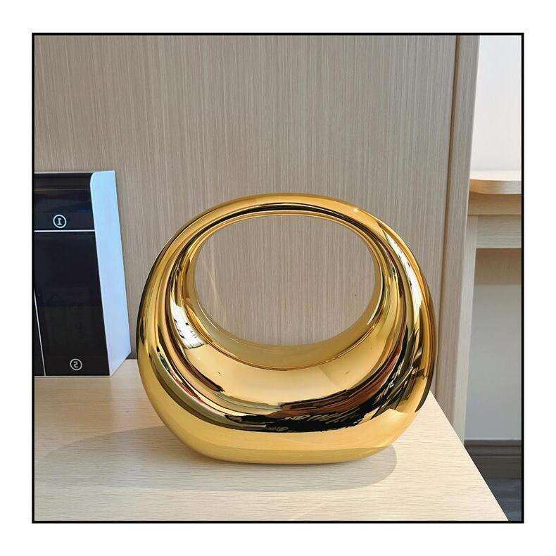 News Luxury 2023 Women's Party Prom Crescent Clip Box Evening Clutch Acrylic Transparent Clutch Waterproof Crossbody Bag free shipping