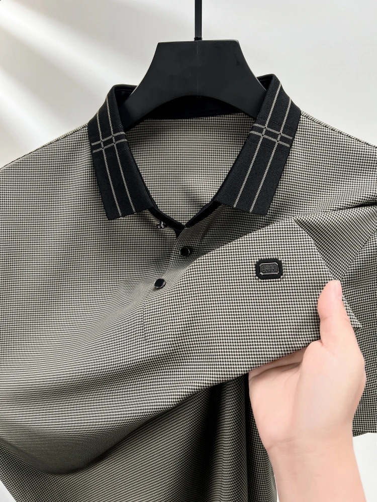 High end short sleeved POLO shirt mens summer fashionable plaid print top ice silk breathable casual T-shirt 240828