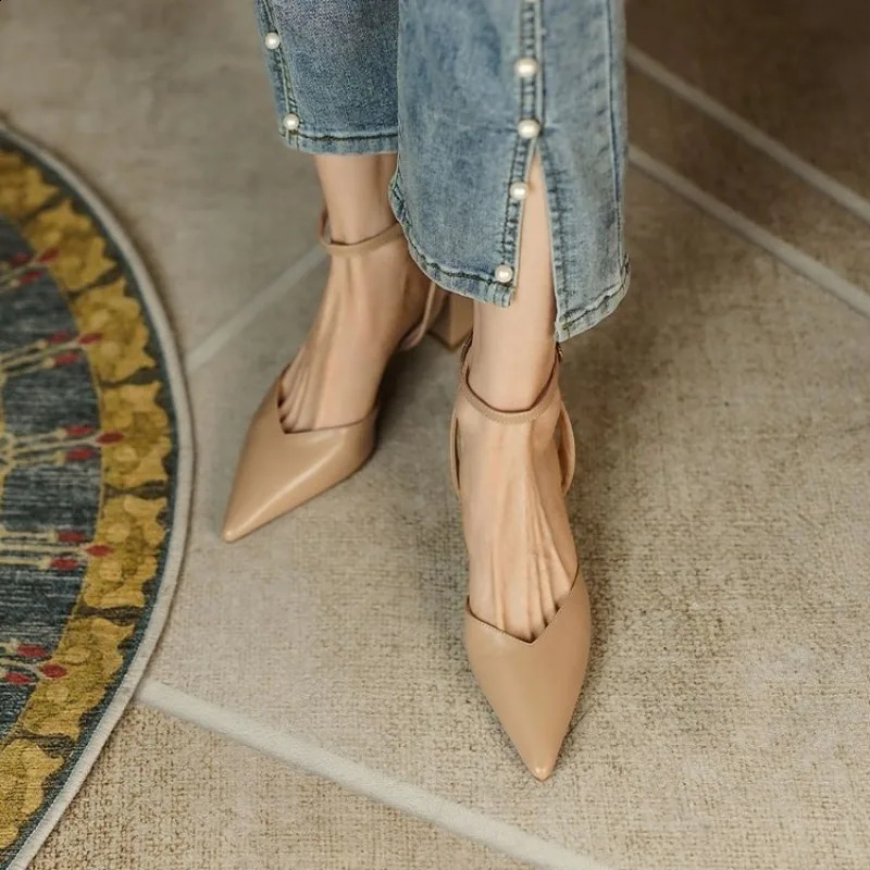 Womens High Heels Backless Mary Jane Shoes Vintage Style High Heels Elegant Fashion Pointed Womens Sandals Shoes for Women 240827