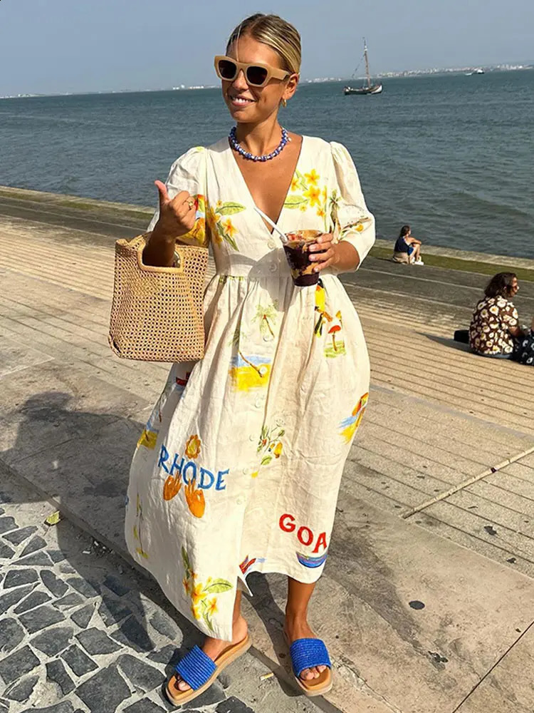 Womens contrasting printed shirt dress casual lapel single chest long sleeved split style womens fashionable robe 240828